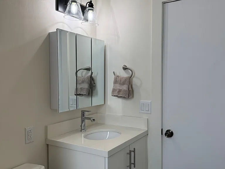 217 Madeira Ave #4 — Photo 22