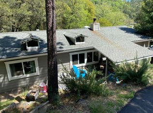 16489 Annie Dr, Grass Valley, CA 95949