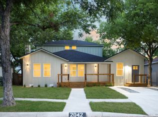 2042 W Craig Pl, San Antonio, TX 78201