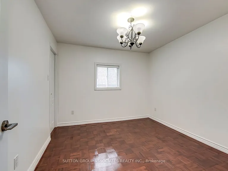 3564 Eglinton Ave W #2 — Photo 17
