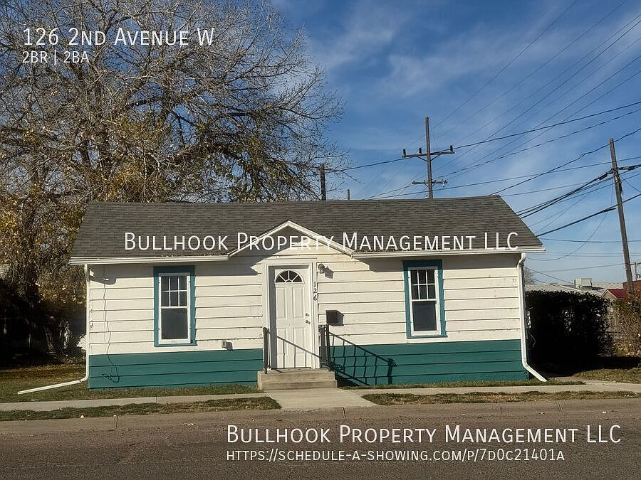 1st image of 126 2nd Ave W