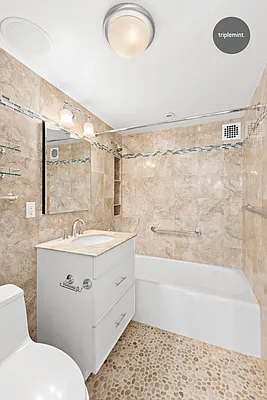 Sold by Triplemint | media 14