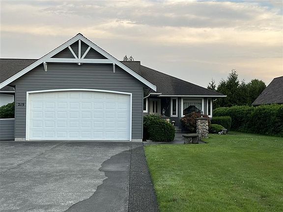 2nd image of 219 Maberry Loop