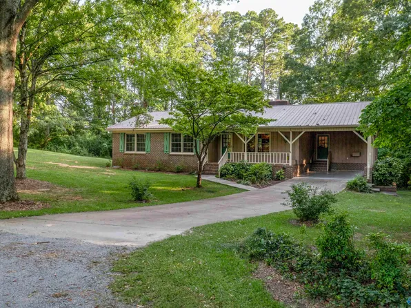 3470 Ford St, Hokes Bluff, AL 35903