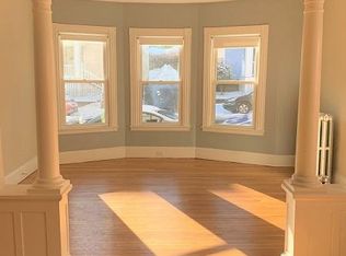 125 Grant St APT 1, Portland, ME 04101