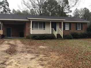 456 Old Stage Rd N, Coats, NC 27521