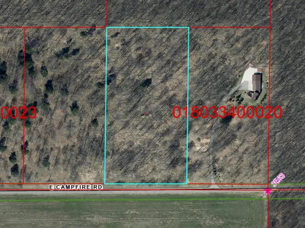 E Campfire Rd, Leopolis, WI 54948