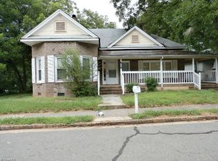 818 Fairview St, High Point, NC 27260