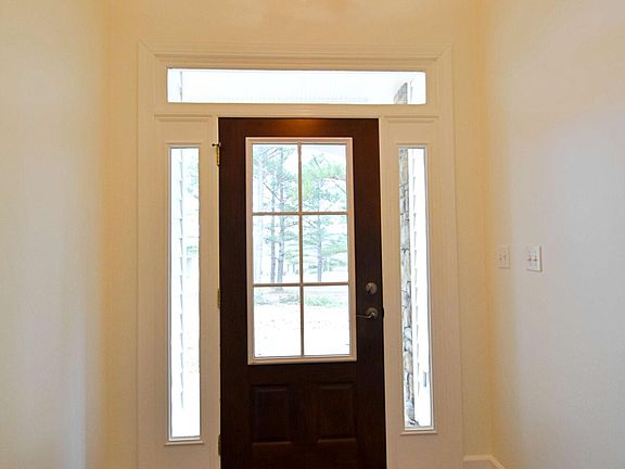 3rd image of 119 High Point Dr