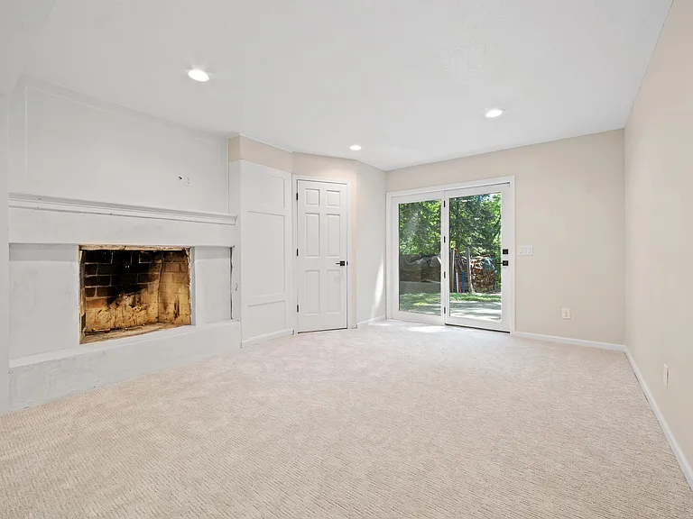 17711 Creek Ridge Pass — Photo 54