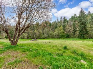 344 Elk Creek Rd, Trail, OR 97541