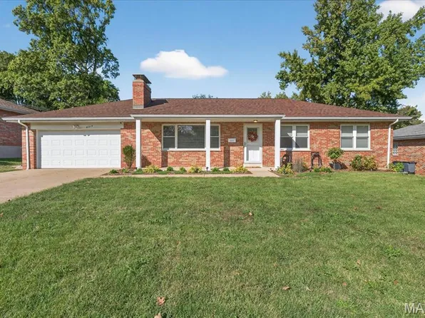 8315 Maylor Dr, Saint Louis, MO 63123