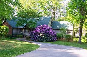 1st image of 1523 Robin Hood Ln