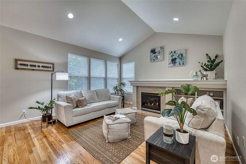 4th image of 7061 SW Dunraven Lane