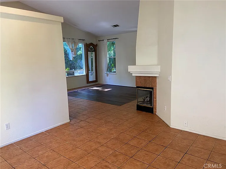 27 Colony Way — Photo 9