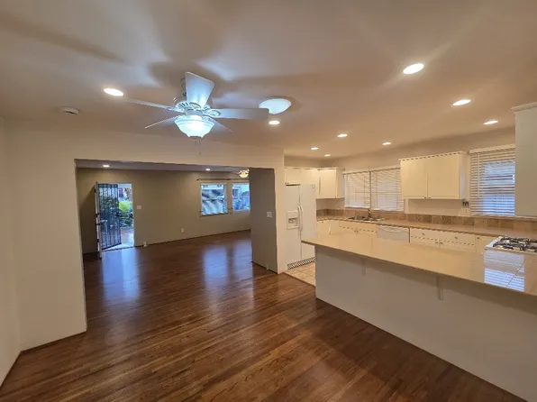 1059 Sapphire St, San Diego, CA 92109