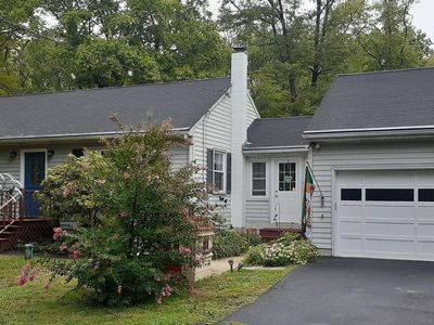 63 Stony Brook Rd, Hopewell, NJ, 08525