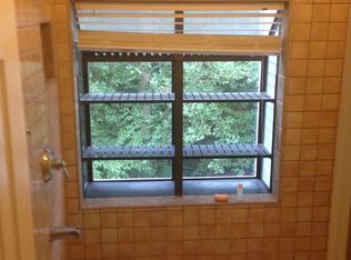 11585 Mohican Rd, Woodbridge, VA 22192