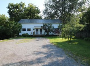 15900 Ridge Rd W, Albion, NY 14411