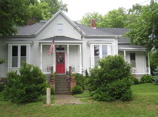 302 S 2nd Ave, Ozark, MO 65721