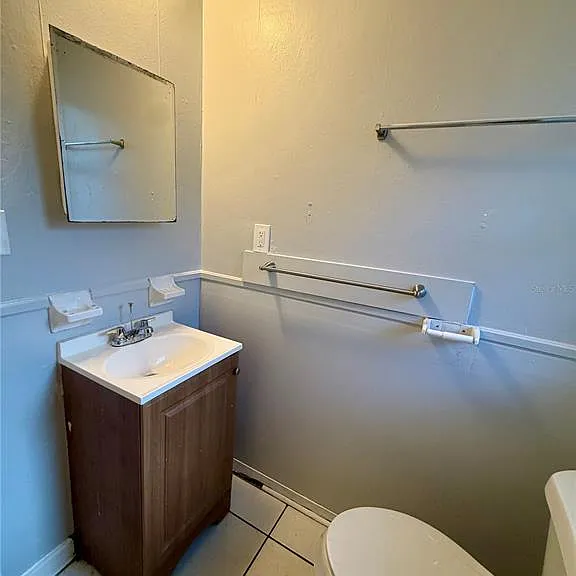 908 Beverly Ave #C — Photo 9