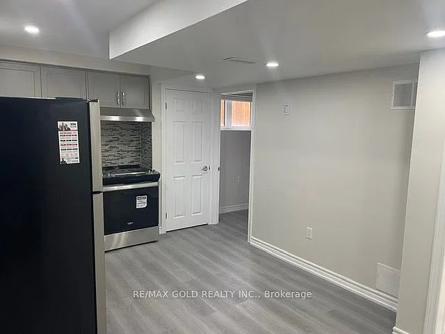 48 Andress Way #BASEMENT — Photo 10