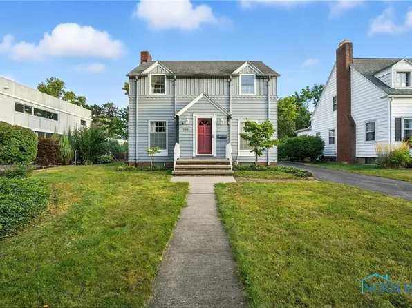 505 E 2nd St, Perrysburg, OH 43551