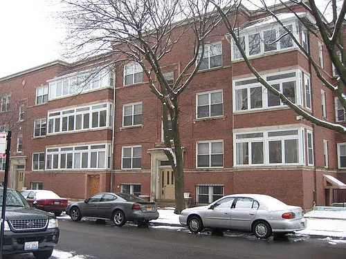 7458 N Greenview Ave #60-2 Photo 1