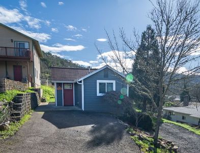 1719 SE Giles St, Roseburg, OR, 97470