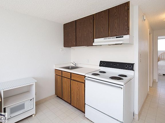 4th image of 2211 Ala Wai Blvd APT 2005