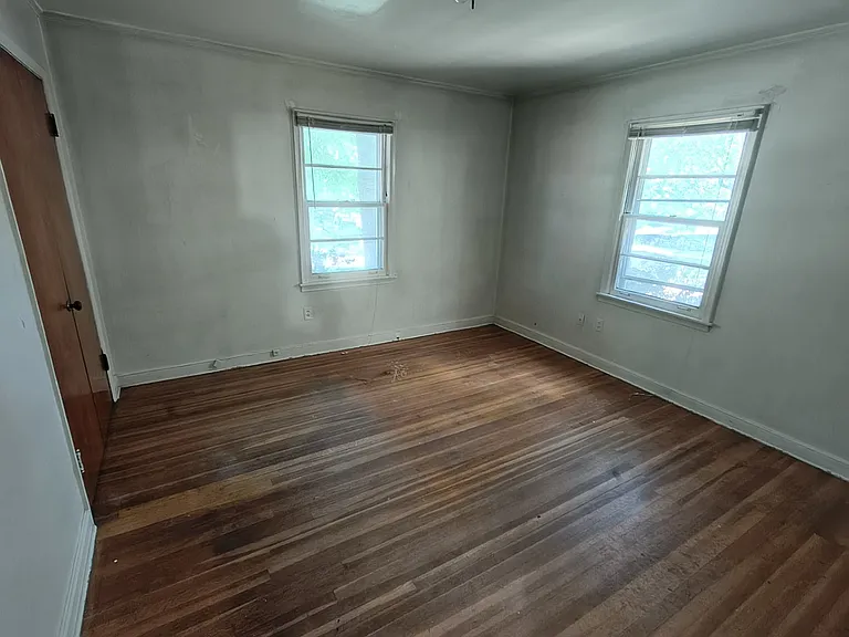 3099 Kimner Dr — Photo 2
