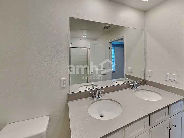 2521 Sunrise Landing Loop — Photo 18