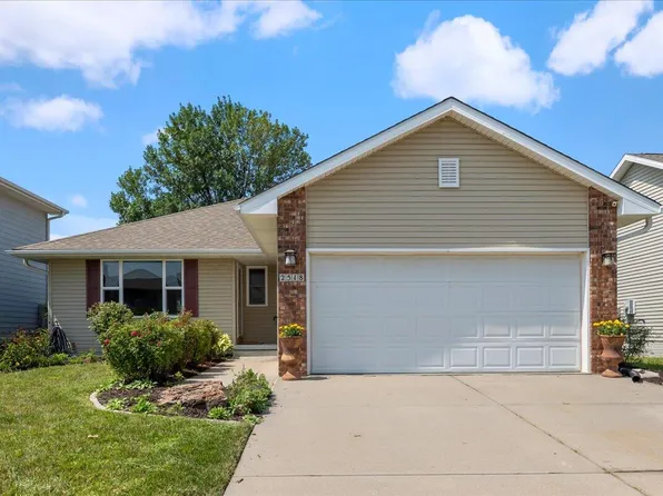 2518 Pavich Dr, Council Bluffs, IA 51501