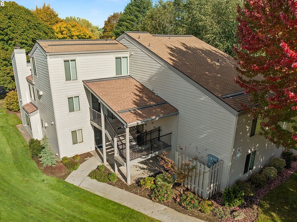 1st image of 9910 SW Trapper Ter