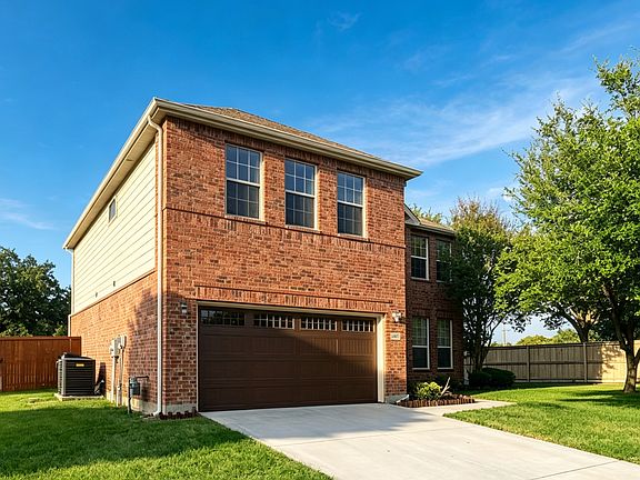 2nd image of 2401 Joliet Pl