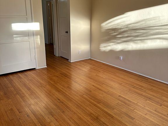 3rd image of 2626 Montana Ave APT A