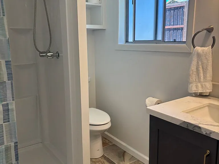 8400 Templeman Rd — Photo 6