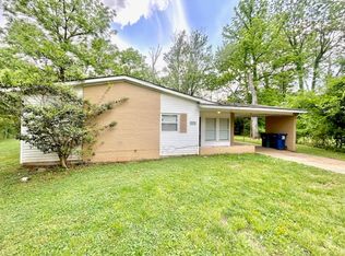 2253 Flippin Cir NW, Huntsville, AL 35810