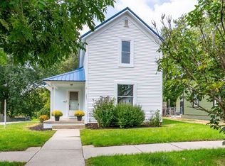 257 Center St, Auburn, IN 46706