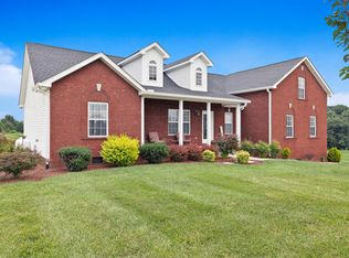 1050 Robert Elder Ct, Cedar Hill, TN 37032