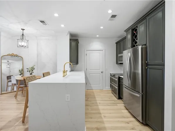901 Abernathy Rd APT 2130, Sandy Springs, GA 30328
