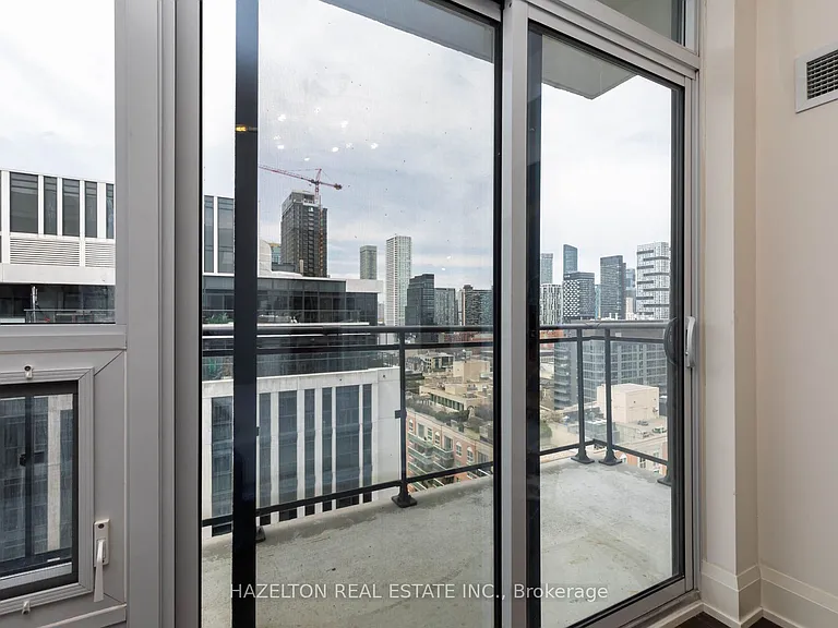 460 Adelaide St E #Penthouse 103 — Photo 25