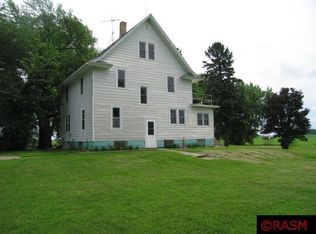44610 130th St, Blue Earth, MN 56013