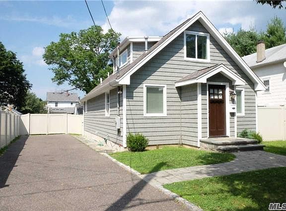 2nd image of 84 Tooker Ave