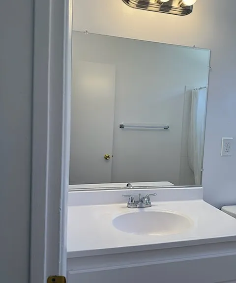 Claridge House Apartments — Photo 6