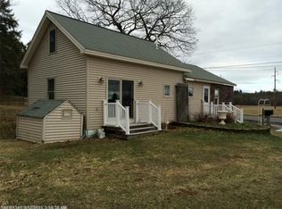 1062 College St, Lewiston, ME 04240