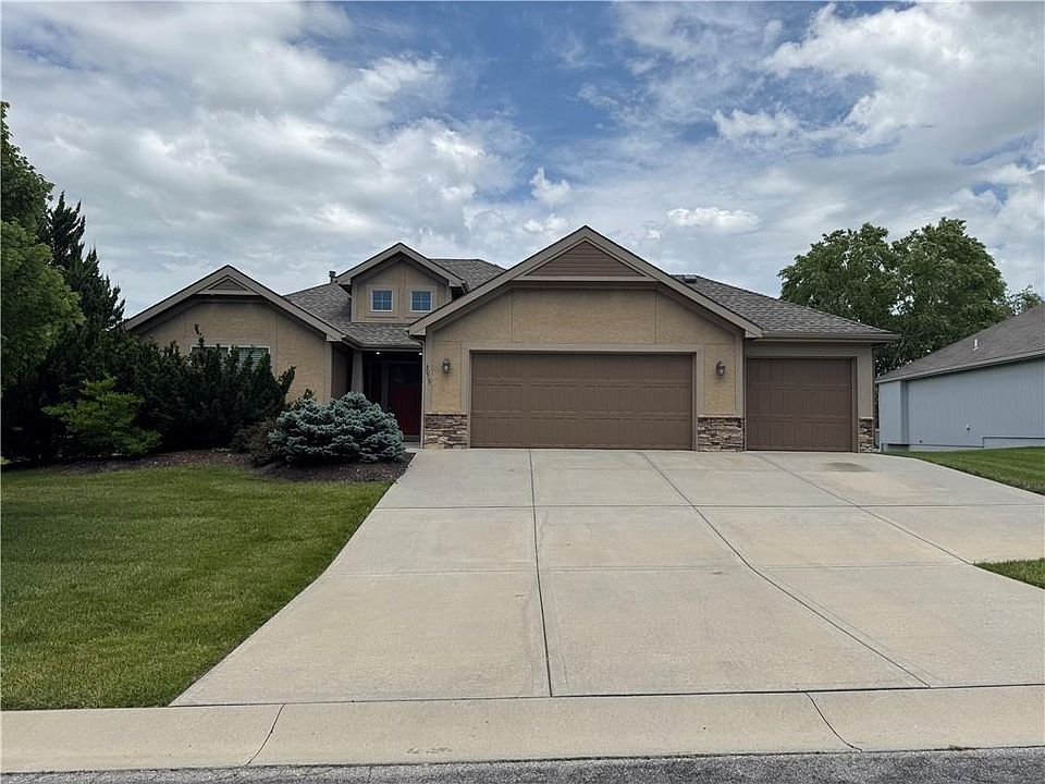 1st image of 3009 Somerset Dr