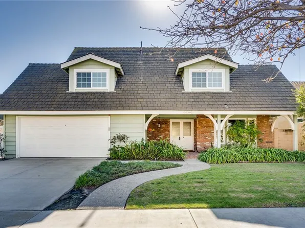 5262 Kenilworth Dr, Huntington Beach, CA 92649