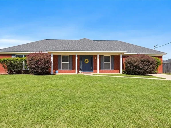 5254 Willard Dr S, Theodore, AL 36582
