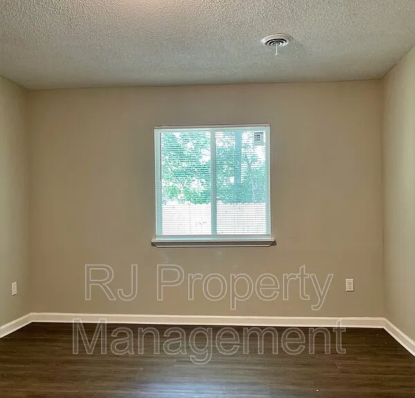 1437 Castalia St — Photo 19